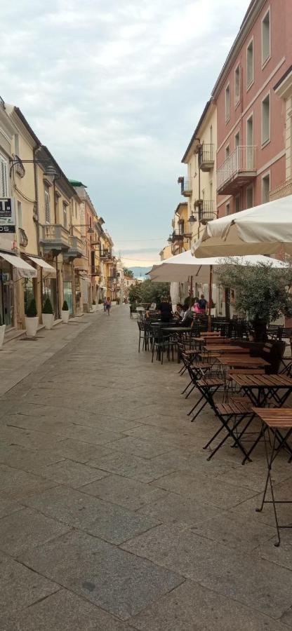 Myhouse Hotel Olbia Buitenkant foto